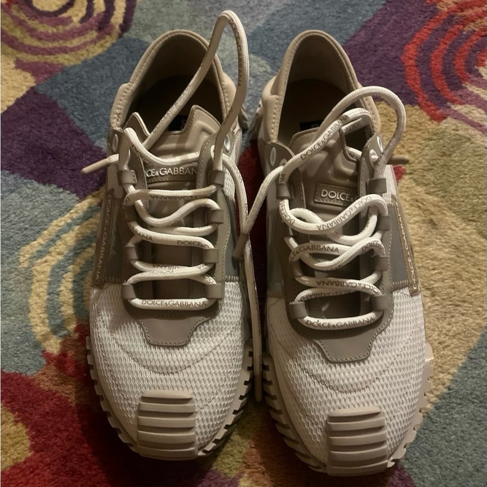 Dolce & Gabbana Men's White and Beige Sneakers